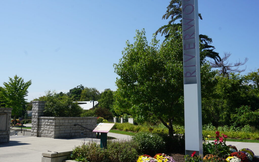 THE RIVERWOOD CONSERVATORY